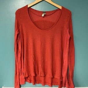 𝅺WE the Free - long sleeve flowy thermal - XS